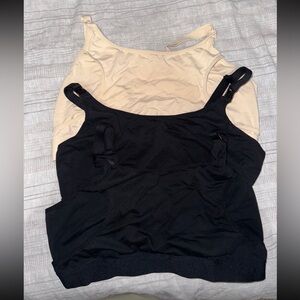 Momcozy Nursing/Hands free Pumping Bra Bundle